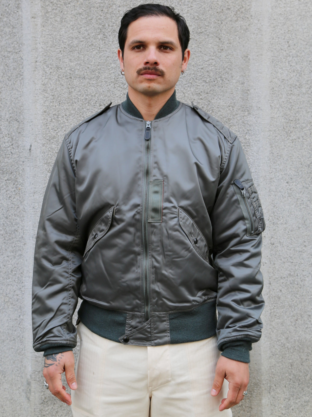 The Real McCoy's Type MA-1 Real McCoy MFG. Co. – Sage (MJ26006-154)