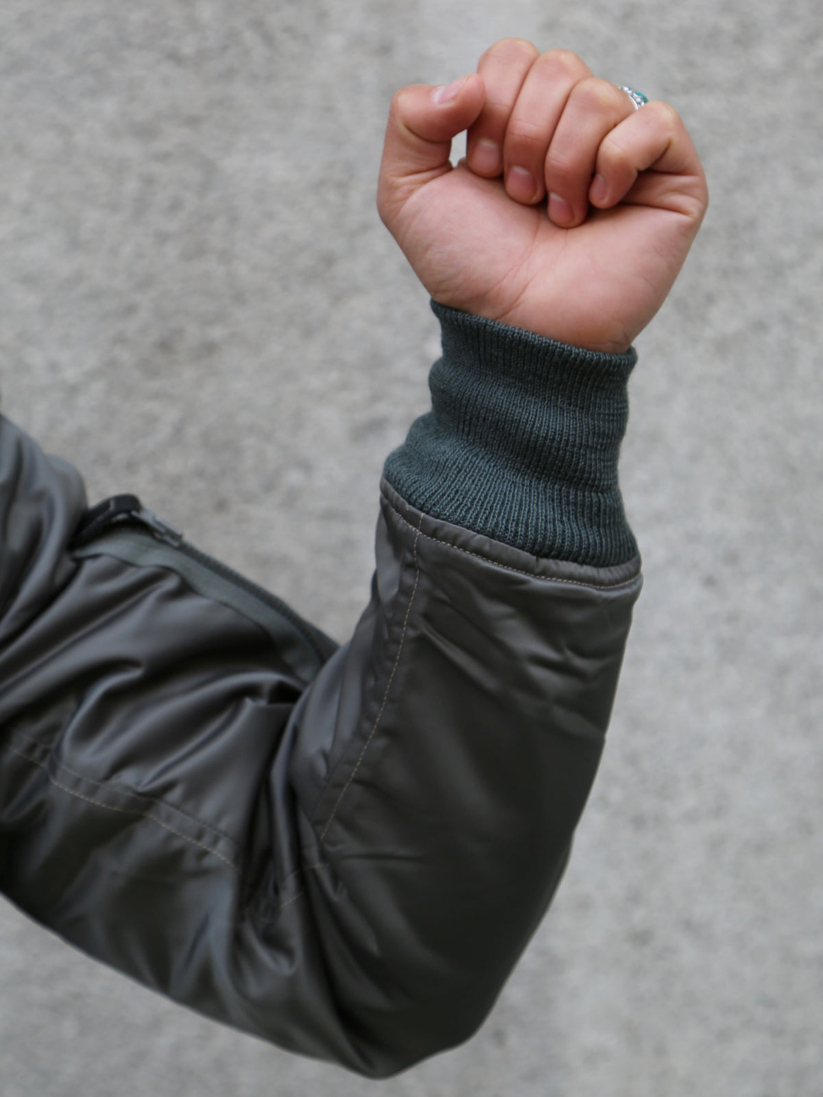 The Real McCoy's Type MA-1 Real McCoy MFG. Co. – Sage (MJ26006-154)