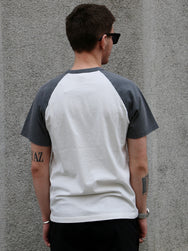 Nudie Jeans Roy Raglan T-Shirt Take It Easy – Offwhite/Black (132006)