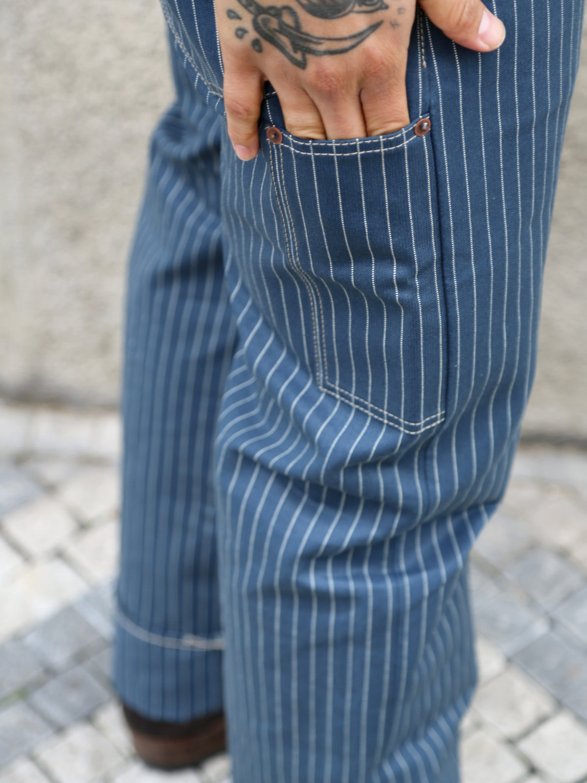 Blue Blanket Striped Pants (IJ2 IT127)