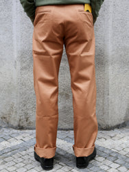 Buzz Rickson's Early Military Chinos Model 1945 – Camel (M43035)