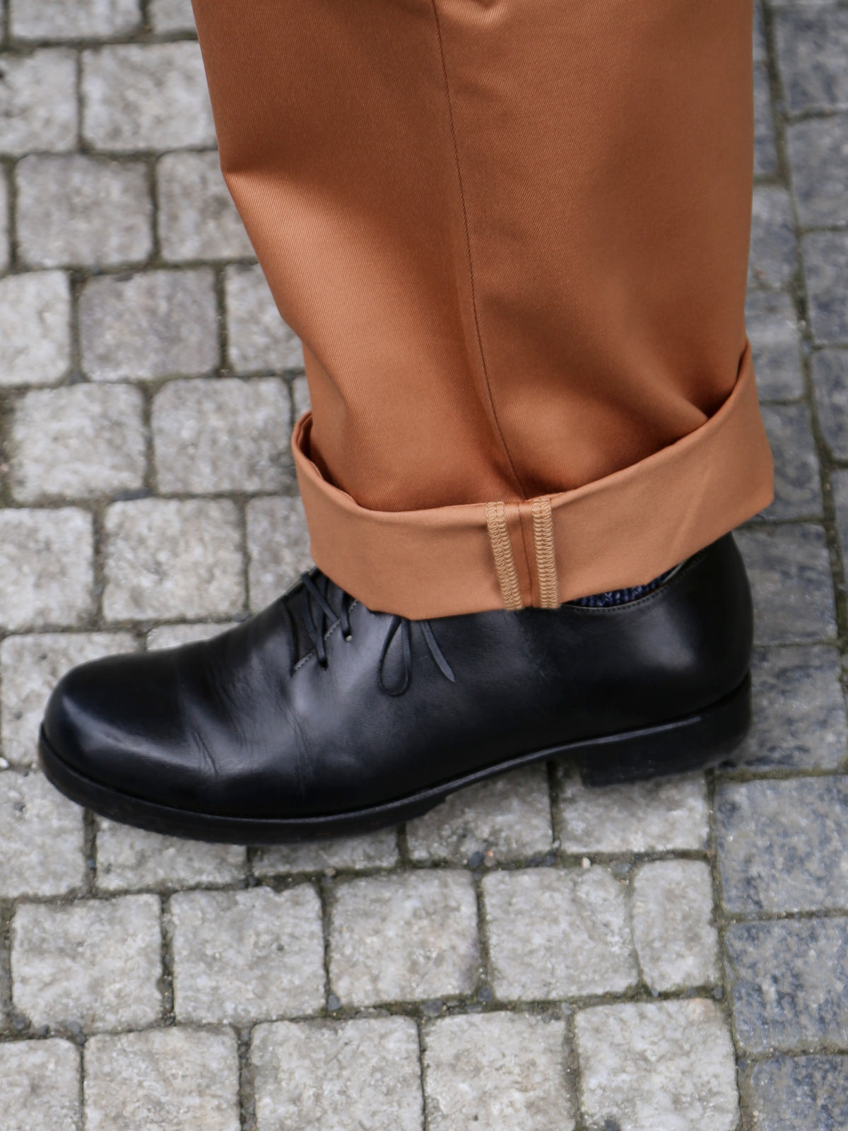 Buzz Rickson's Early Military Chinos Model 1945 – Camel (M43035)