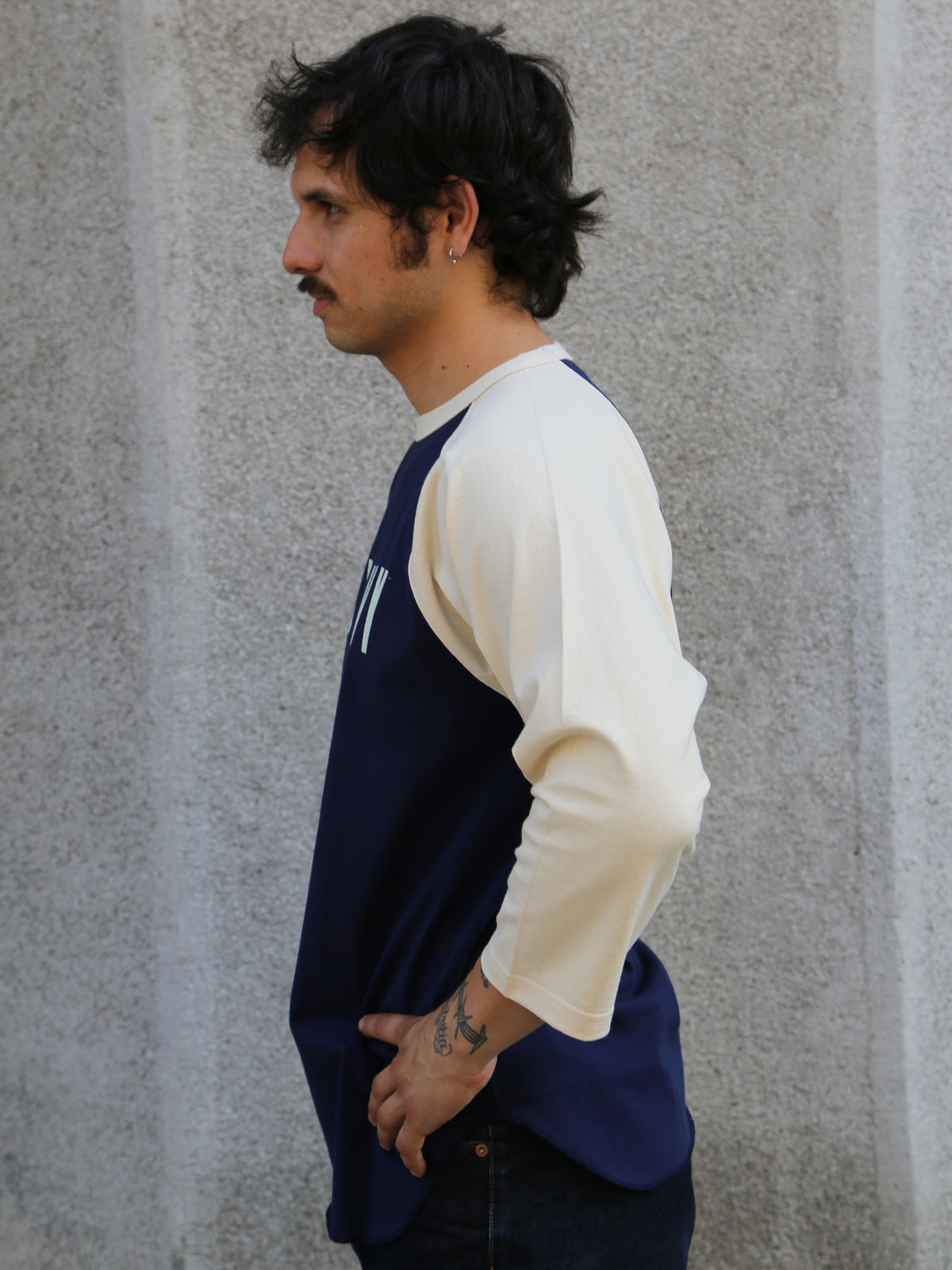 The Real McCoy's MC24002 Military Baseball Tee – Navy/Ecru