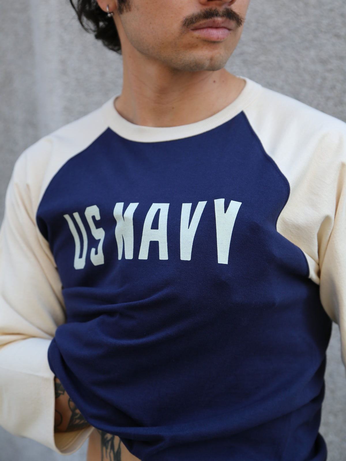 The Real McCoy's MC24002 Military Baseball Tee – Navy/Ecru