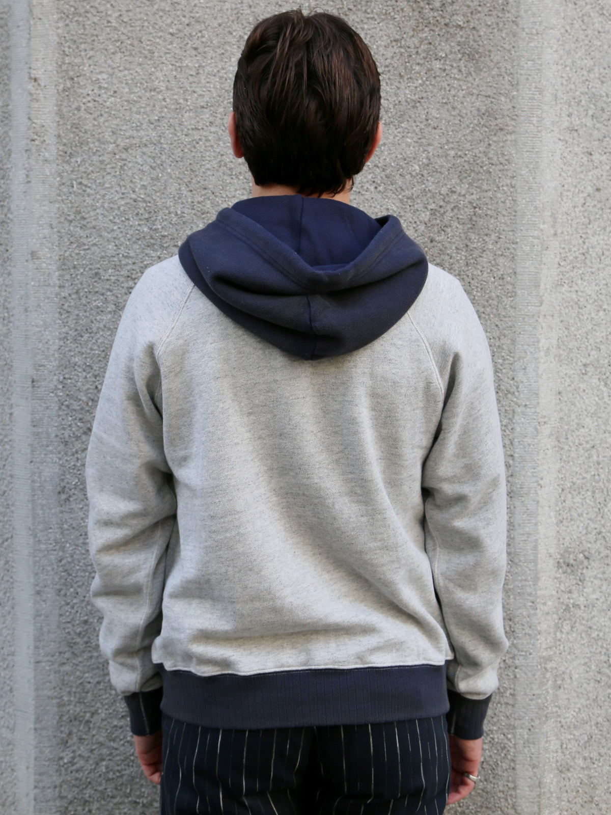 Nudie Jeans Gunde Hoodie Embo Wave – Grey Melange (150618)