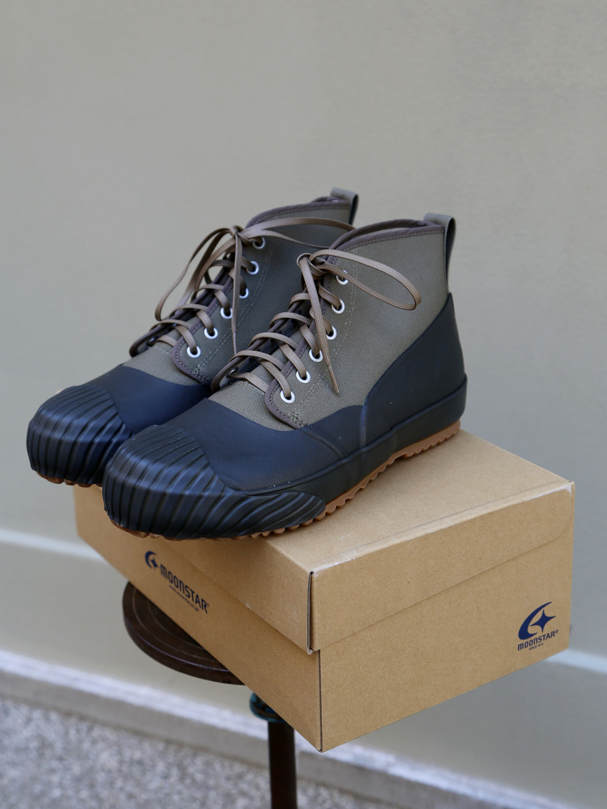 Moonstar All Weather RF – Olive