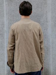 Black Sign Antique Cloth Band Collar Immigrant Shirt – Wheat Beige (BSFL-25107)