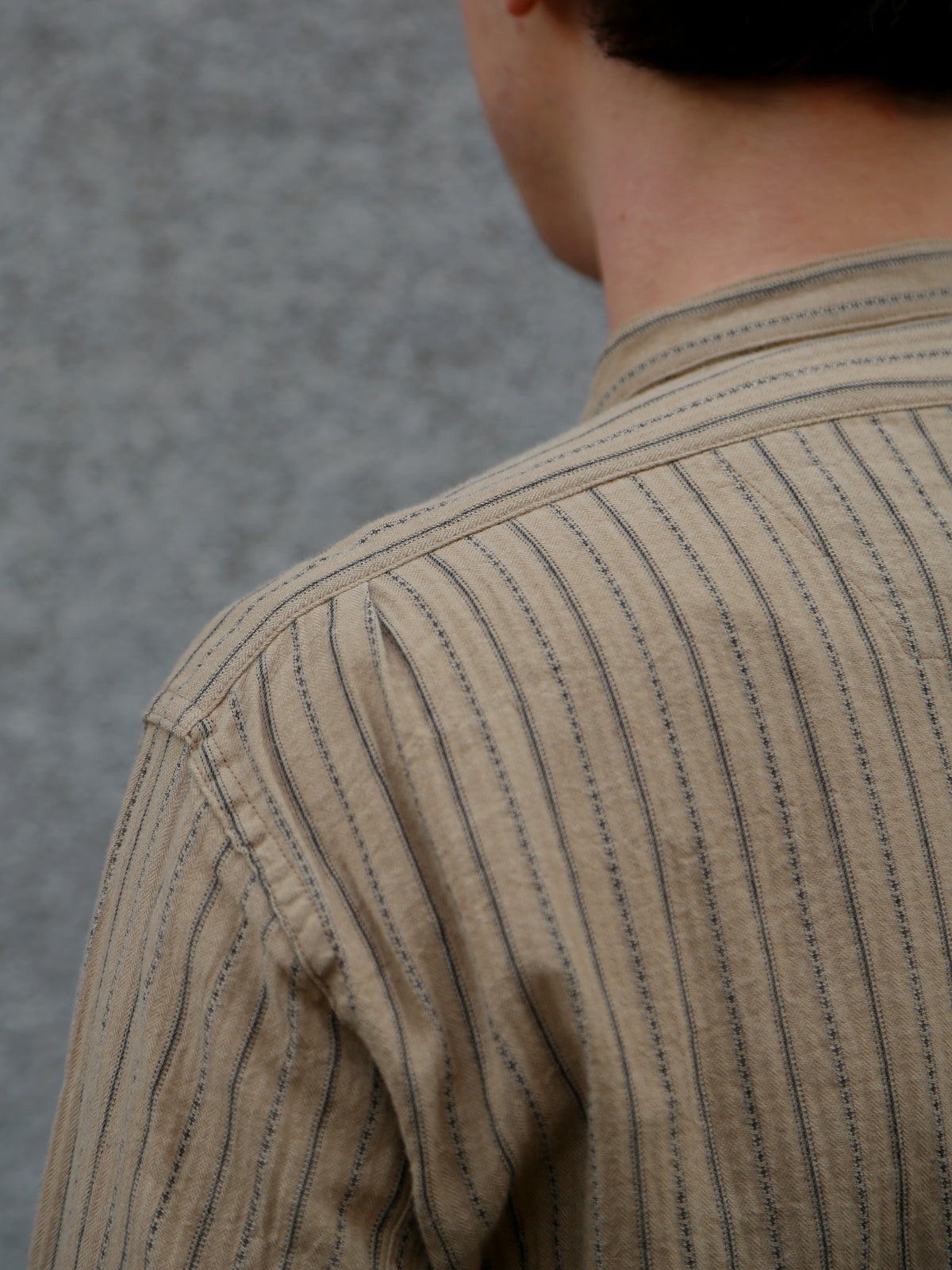 Black Sign Antique Cloth Band Collar Immigrant Shirt – Wheat Beige (BSFL-25107)