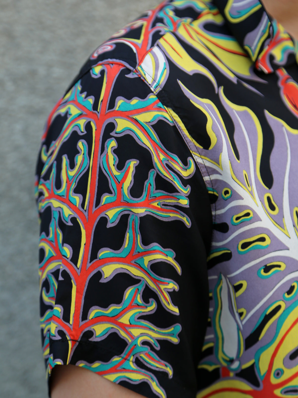 Sugar Cane Sun Surf “Monstera Border” SS Rayon Hawaiian Shirt – Black (SS39622-119)