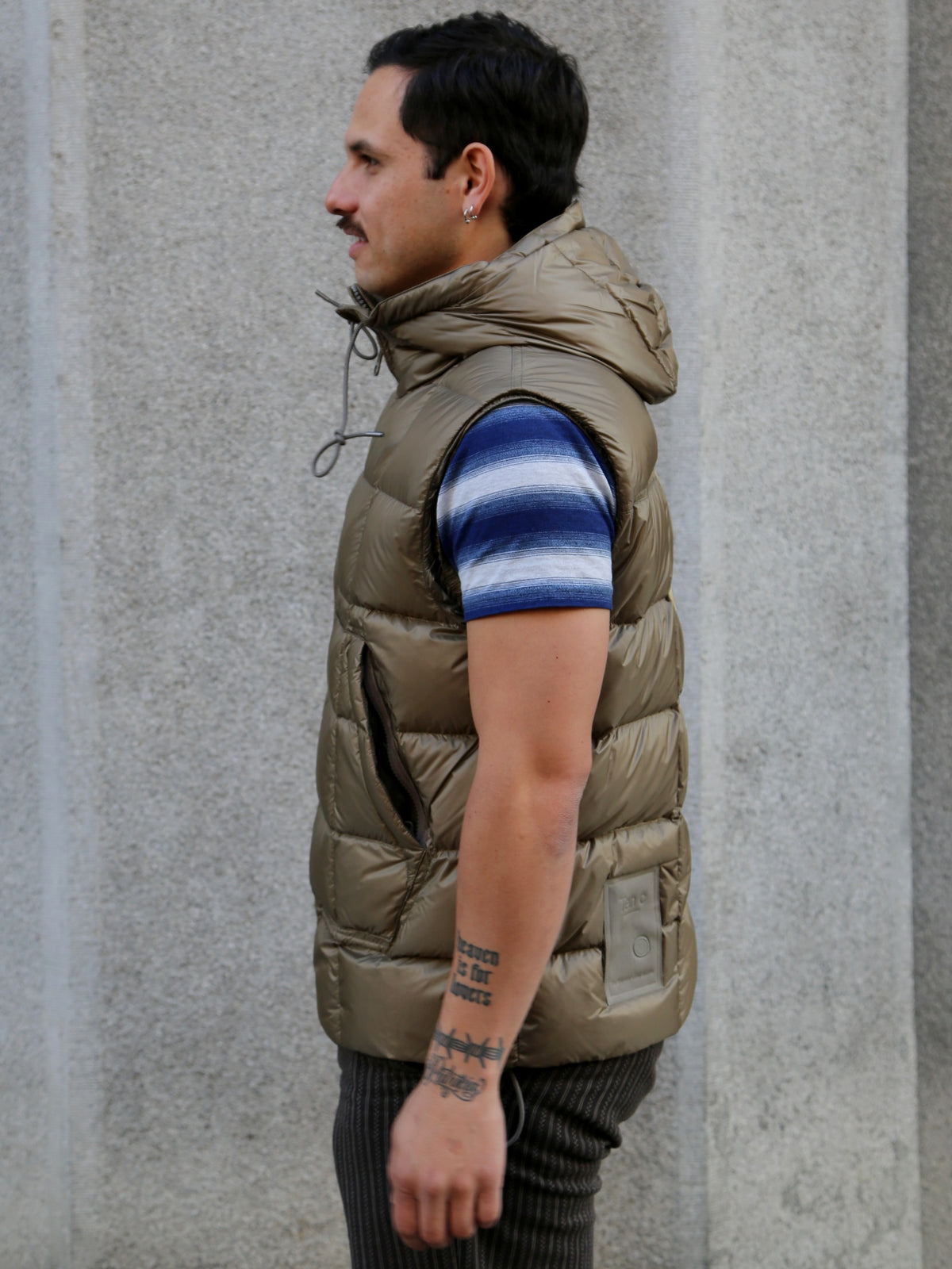 Ten C Snowbird Down Vest – Khaki (25CTCUX03004)