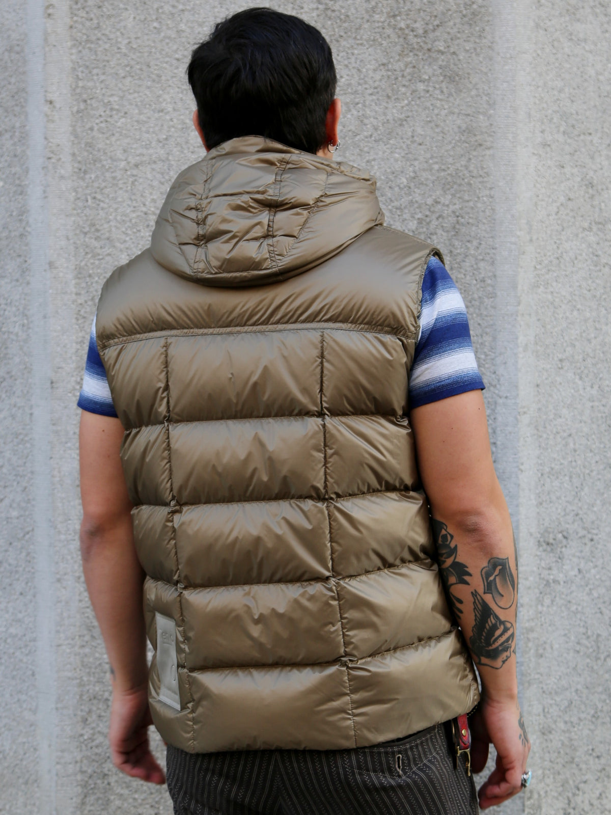 Ten C Snowbird Down Vest – Khaki (25CTCUX03004)
