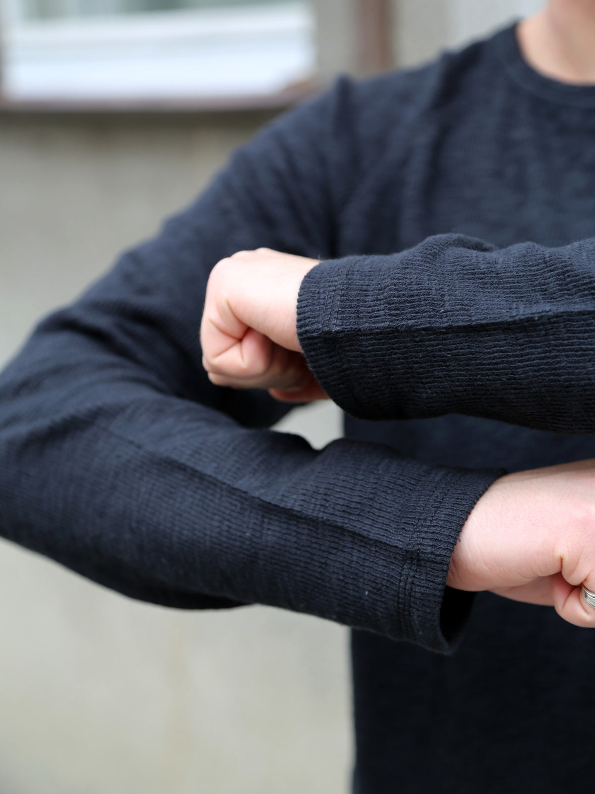 Hansen Garments FELIX Raglan Long Sleeve T-shirt – Black (32-112-2)