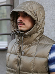 Ten C Snowbird Down Vest – Khaki (25CTCUX03004)