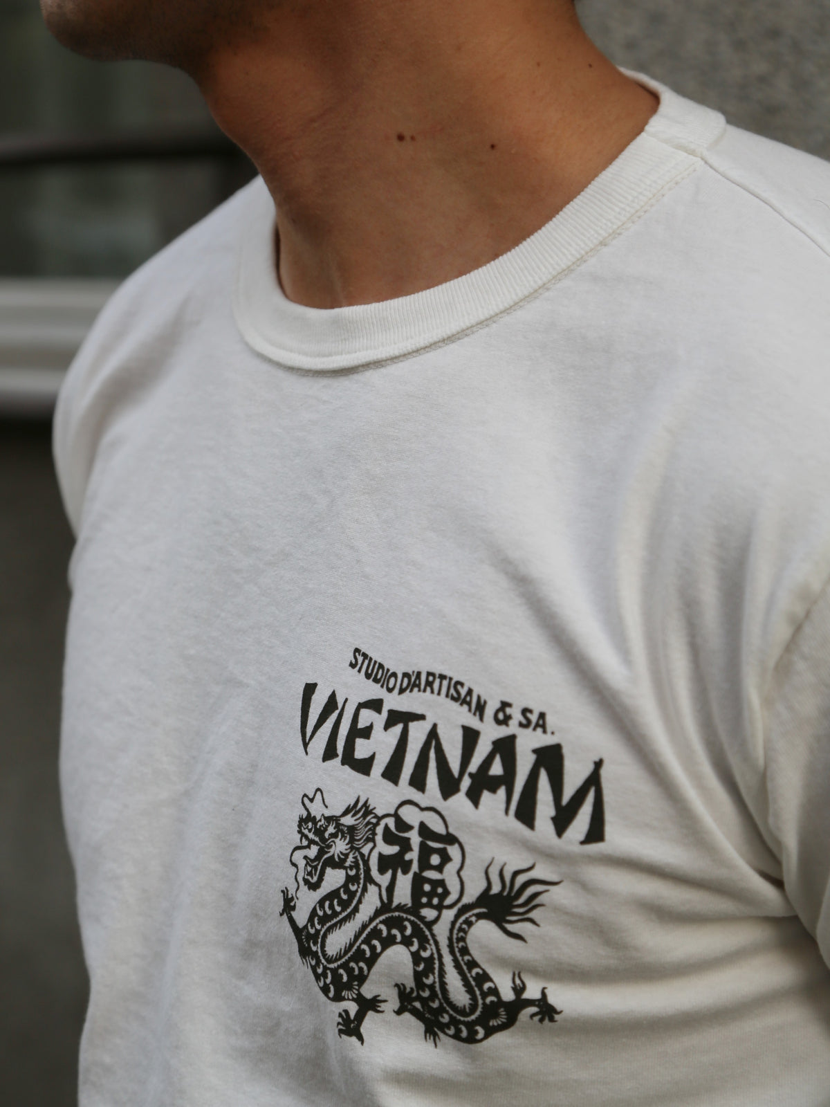 Studio d'Artisan "Vietnam War" Printed Tee – White (8197)