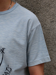 Fleurs de Bagne Le Tricot "MATAFS ET FORÇATS" – Light Blue (A-07813)