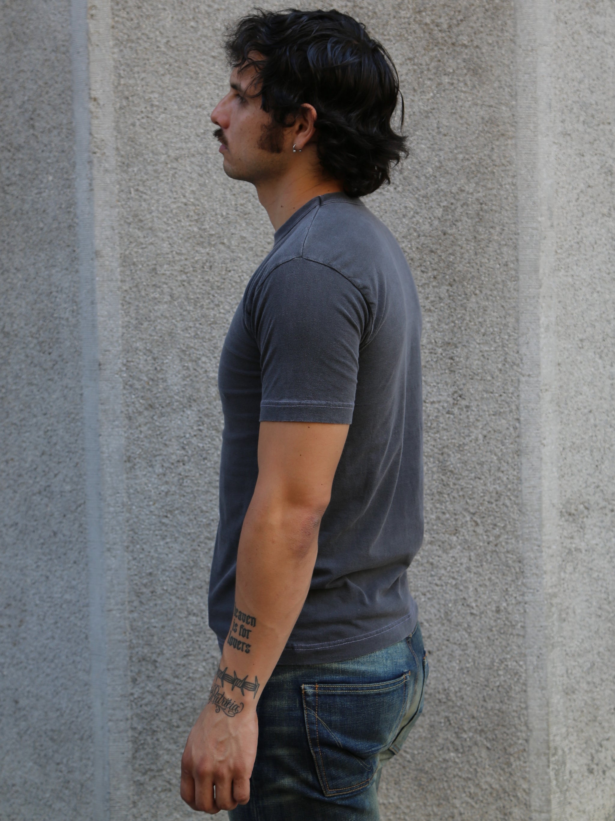 Utilitees 5.5oz Loopwheel Crew Neck T-Shirt – Pigment Dyed Charcoal (UTIL-CHA)