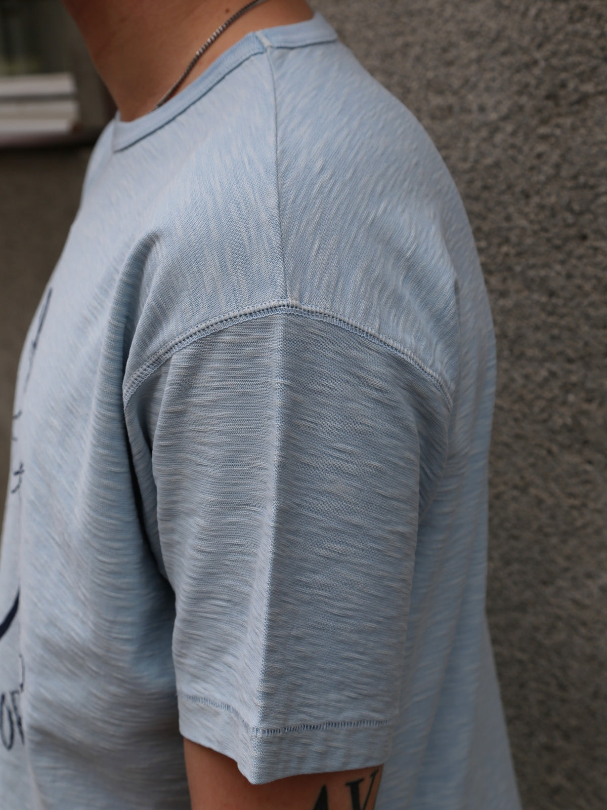 Fleurs de Bagne Le Tricot "MATAFS ET FORÇATS" – Light Blue (A-07813)