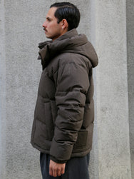 Ten C Jay Peak Down Jacket – Dark Olive (25CTCUC03030)