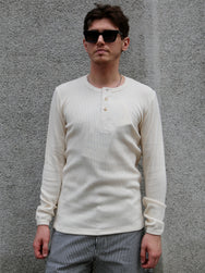 Hermansson Folktrikå Ribbed Henley – Ecru (001)