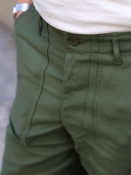 The Real McCoy's Cotton Sateen Men’s Trousers OG-107 – Olive (MP26005-150)