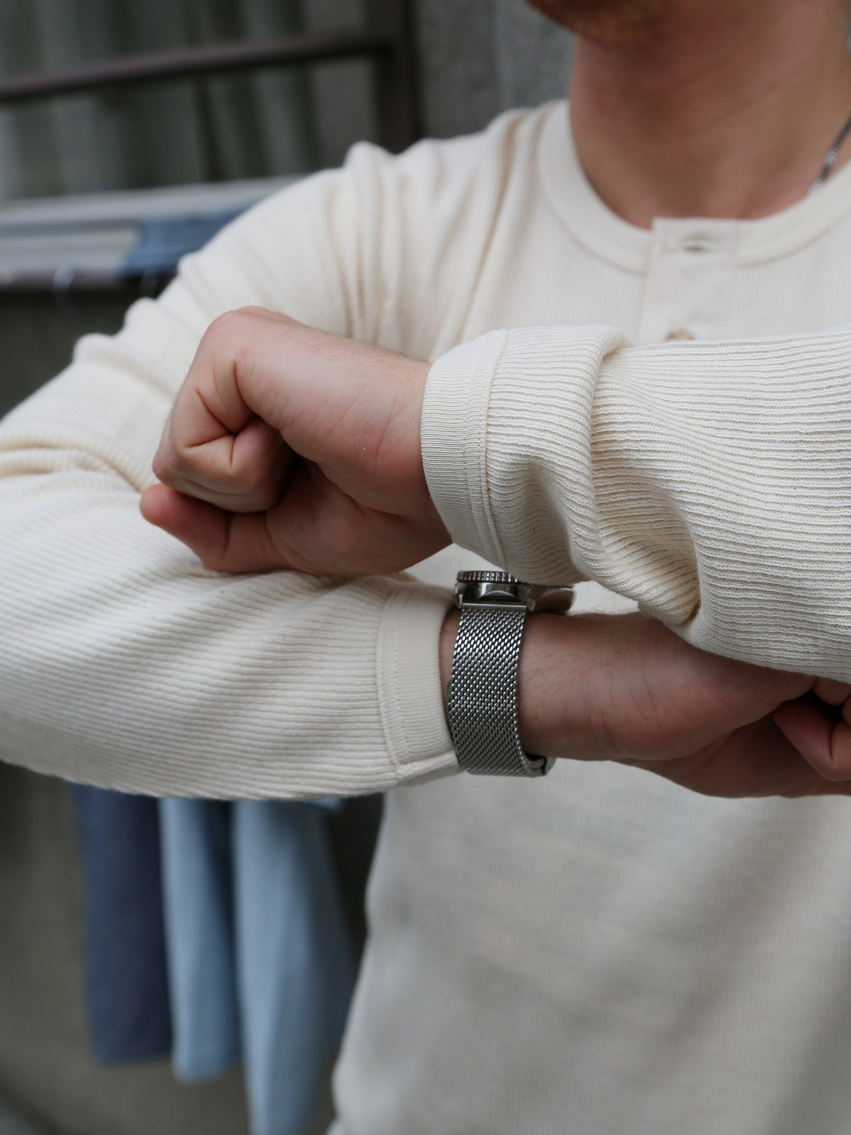 Hermansson Folktrikå Ribbed Henley – Ecru (001)