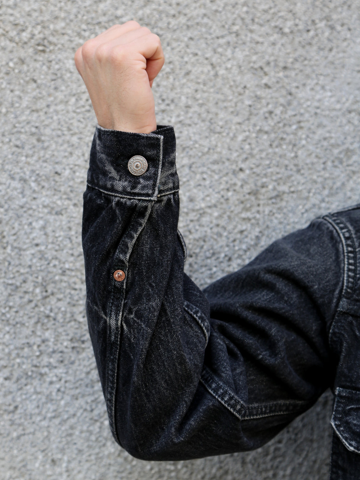 Buzz Ricksons 14,25oz Black Denim Jacket 1953 Aged Model – Hard Washed (SC15650H-419)