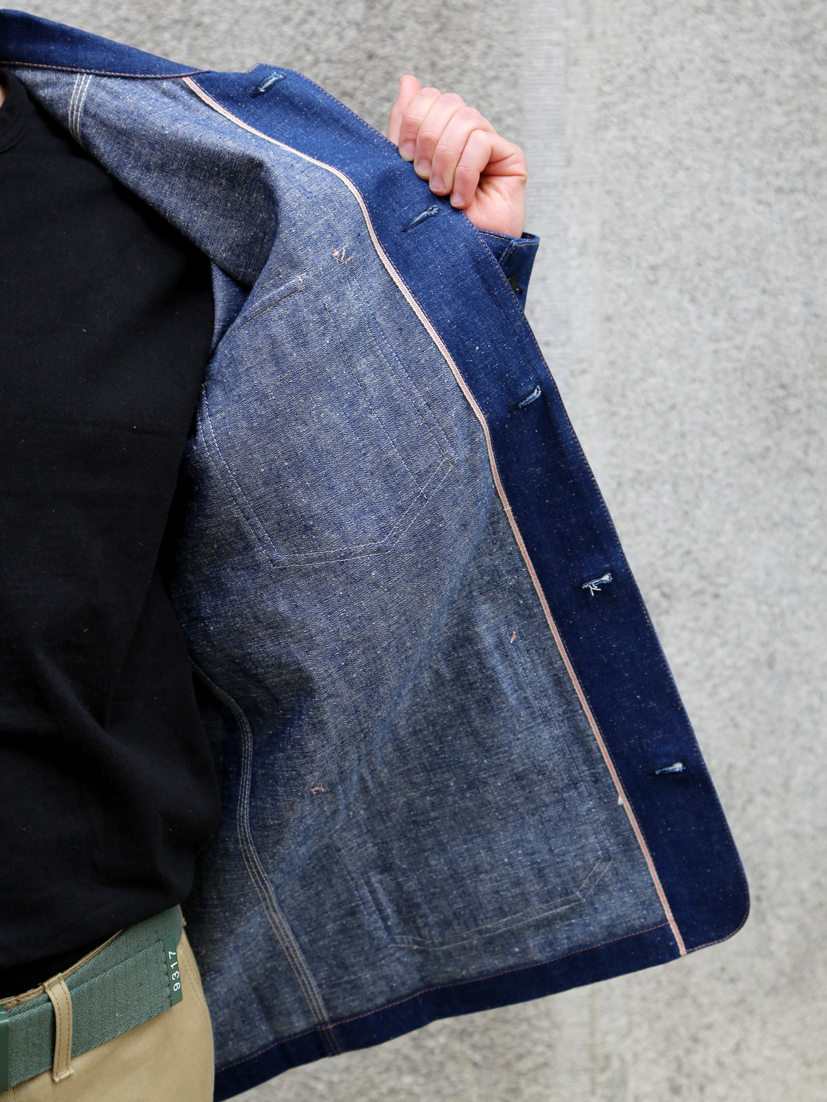Blue Blanket Chore Jacket – Indigo (J25 TR81)
