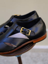Unmarked Italian Gurkha Sandals – Black