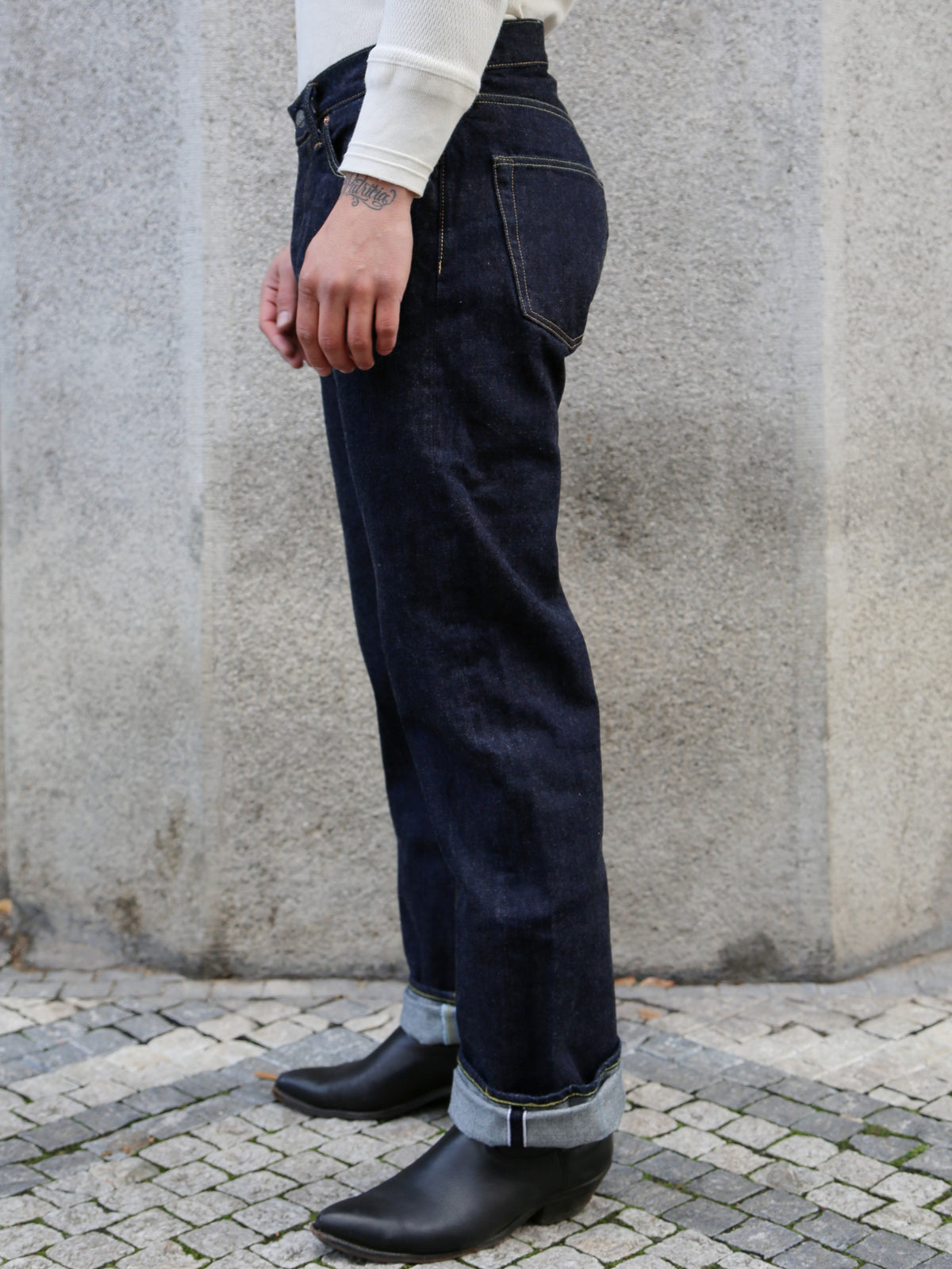 Sugar Cane 14.25oz Denim 1947 Regular Straight – Indigo (SC41947A)