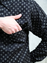 Black Sign Micro Herringbone Dobby Fine Pattern Open Pocket Work Shirt – Midnight Black (BSSL-25107)