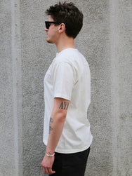 Studio d'Artisan Suvin Gold Henley – White (8174)