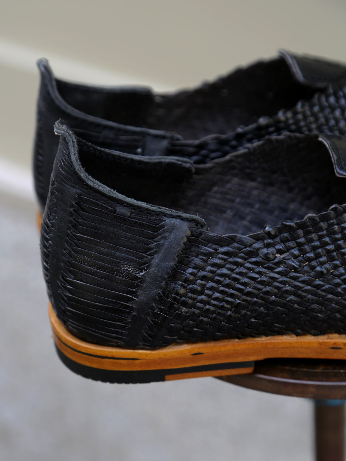 Unmarked Huarache Balm – Black Veg Tan