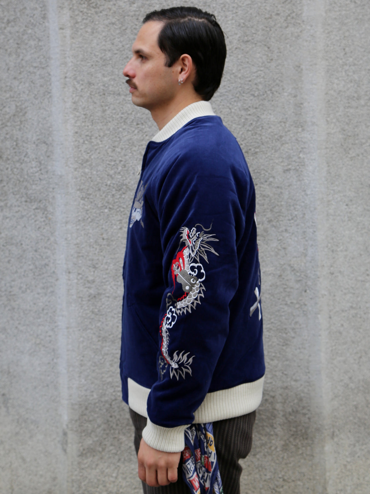 Samurai Jeans Velveteen "Sukajan" Souvenir Jacket – Indigo (SJSKJ25)