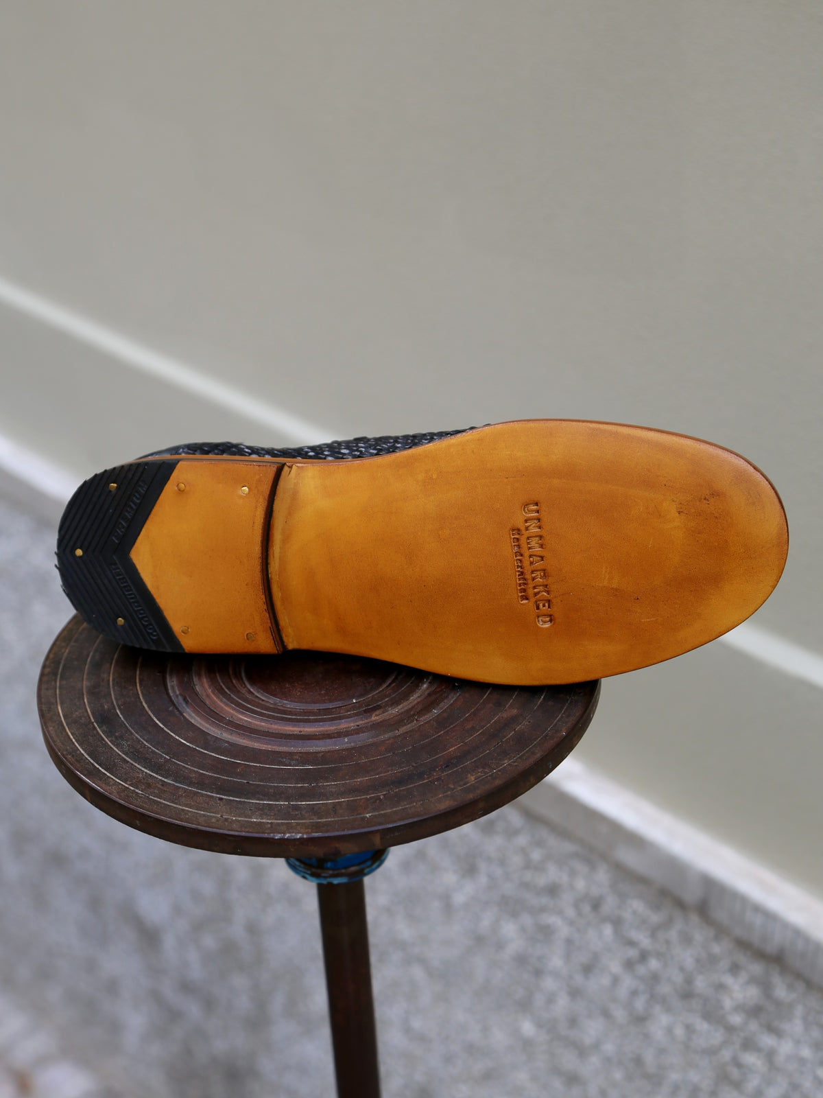 Unmarked Huarache Balm – Black Veg Tan