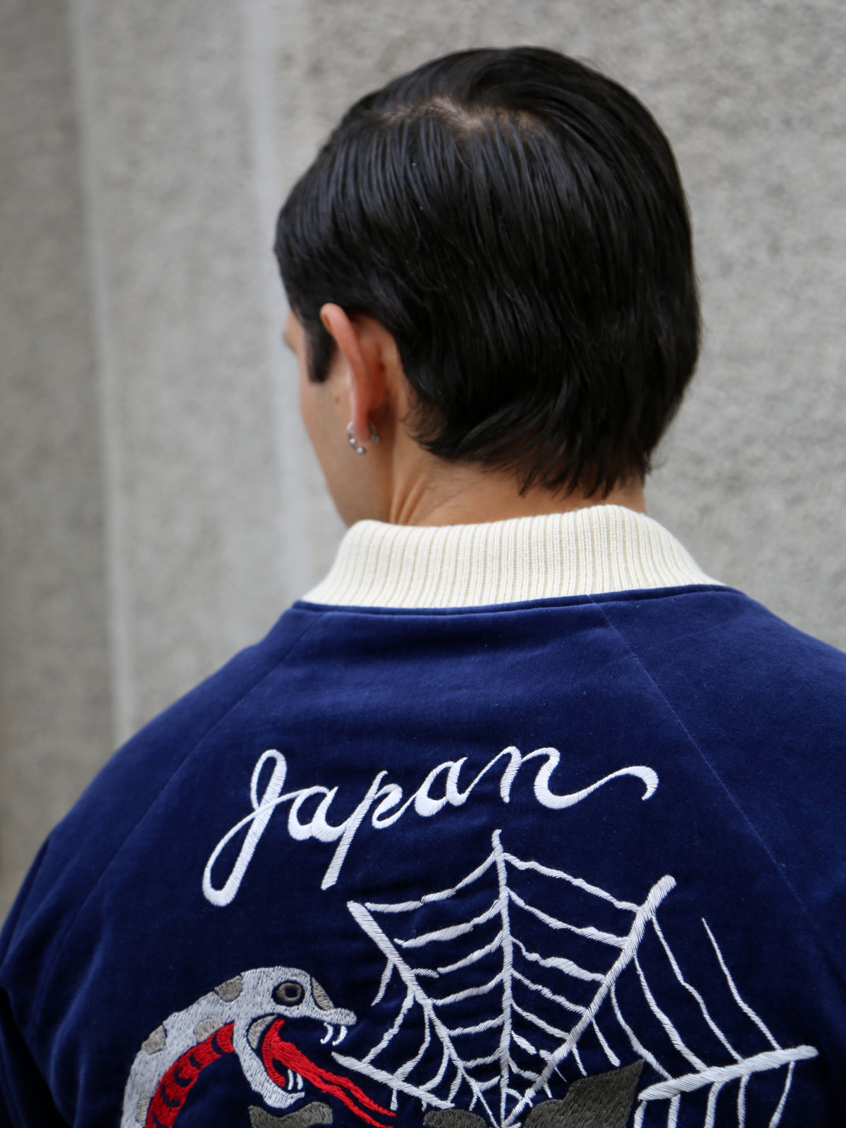 Samurai Jeans Velveteen "Sukajan" Souvenir Jacket – Indigo (SJSKJ25)
