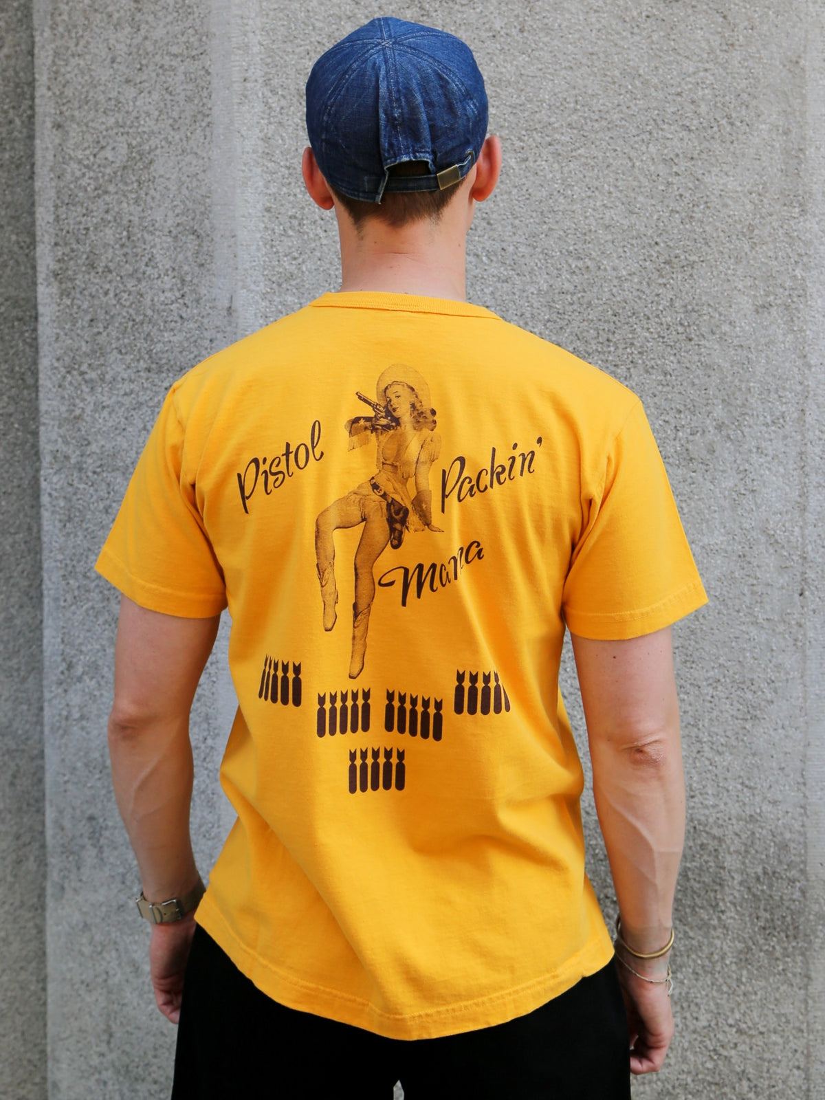 Buzz Rickson's SS T-Shirt Pistol Packin’ Mama – Gold (BR79780)