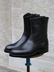 Unmarked Roper Boots – Black (for Woman)