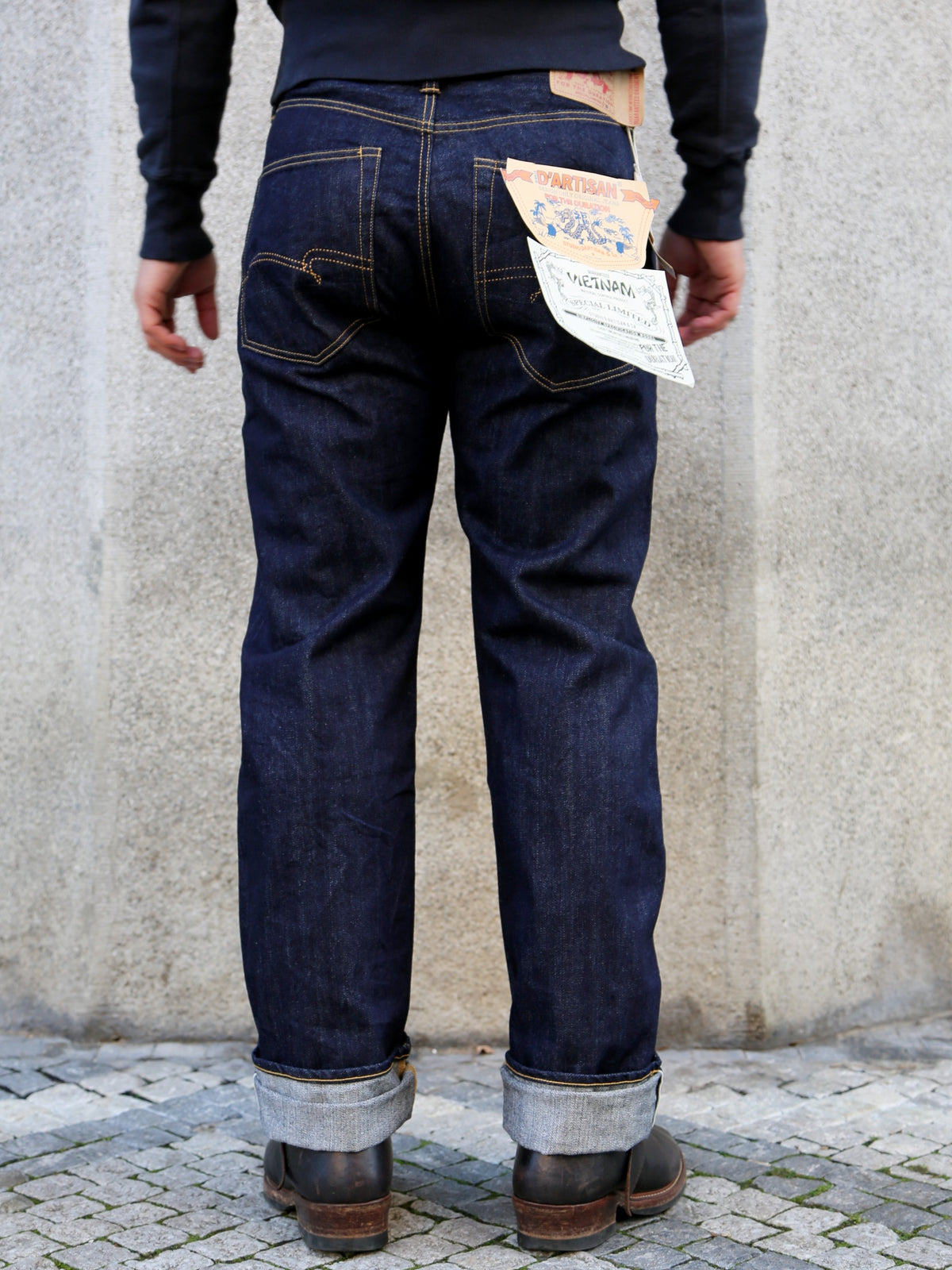 Studio d'Artisan "Vietnam War” Straight Fit – One Washed (D1909)