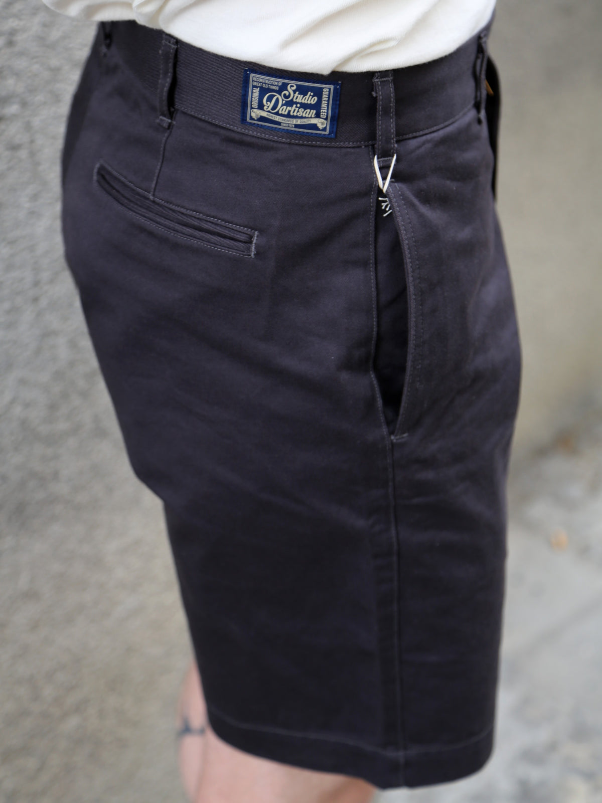 Studio d'Artisan Chino Shorts – Carbon Black (1925)