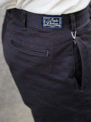 Studio d'Artisan Chino Shorts – Carbon Black (1925)