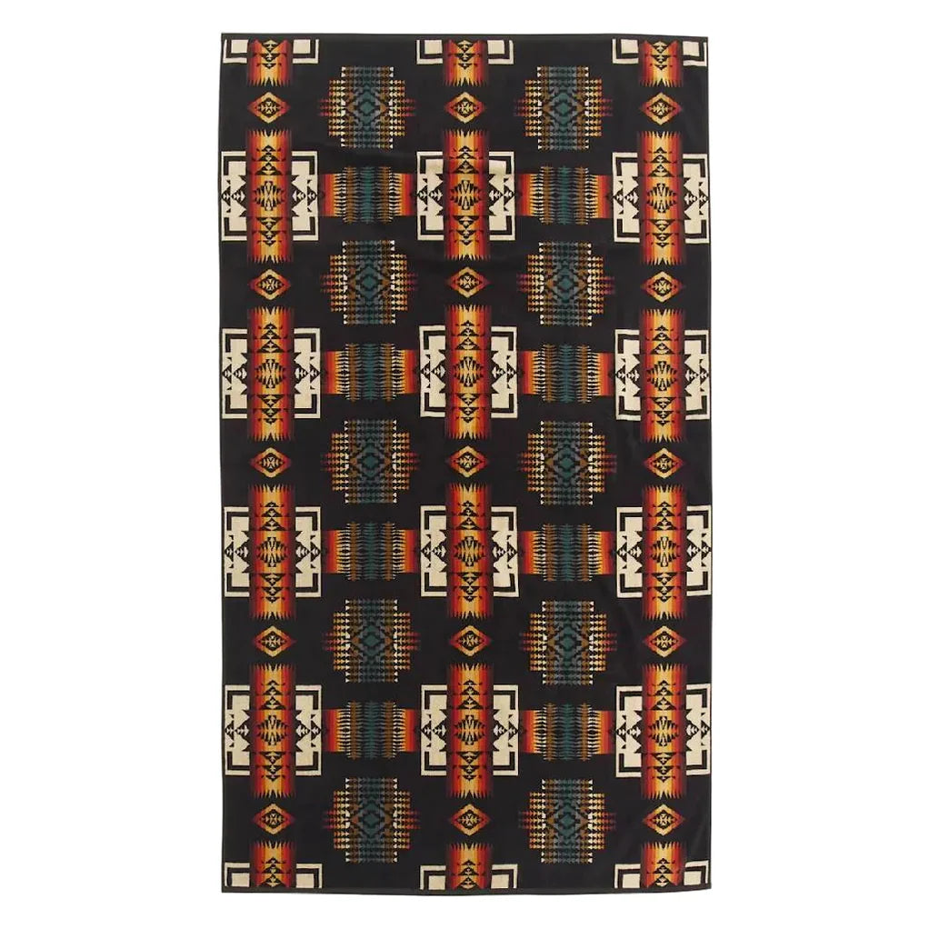 Pendleton Oversized Jacquard Spa Towel – Black (XB233 57324)