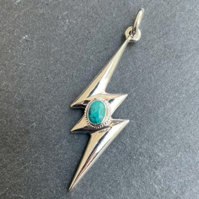 First Arrow’s Lightning Pendant (L) with Turquoise – P-838