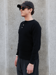 Studio d'Artisan Thermal Henley Waffle – Black (9937)