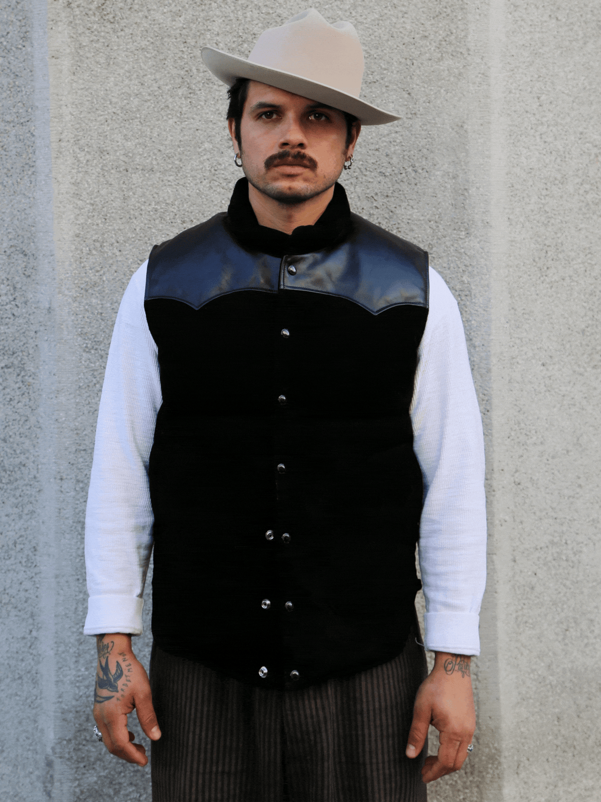 Double Helix The Boxer Vest Suede – Black (RT080191)