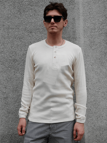 Hermansson Folktrikå Ribbed Henley – Ecru (001)