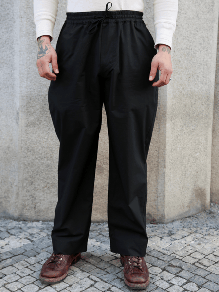 Hansen Garments EMIR Loose Drawstring Pants – Black Parachute (31-64-2)