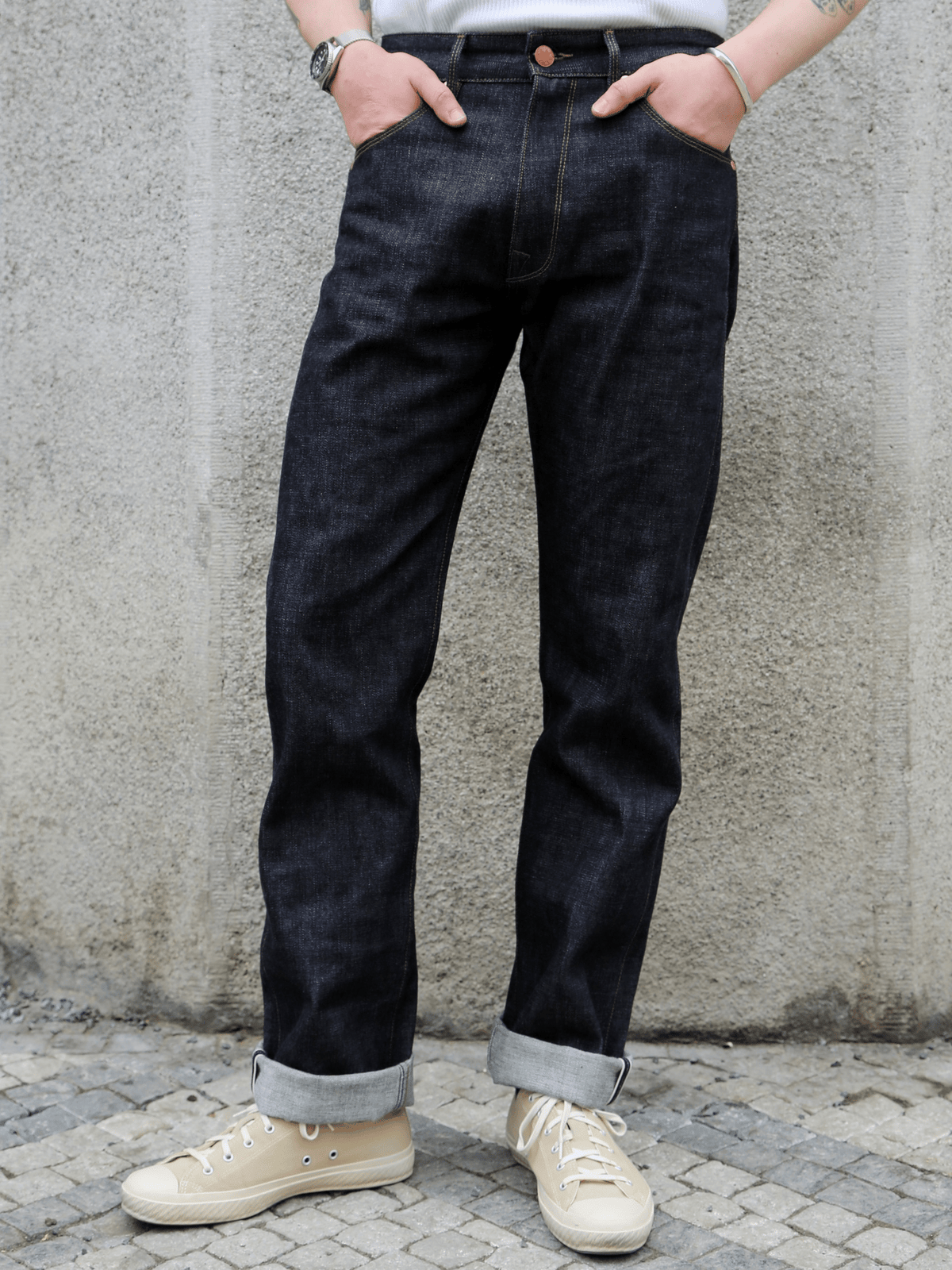 Freenote Cloth Wilkes Western Cut 14oz Broken Twill – Indigo (M0008014-BKN)