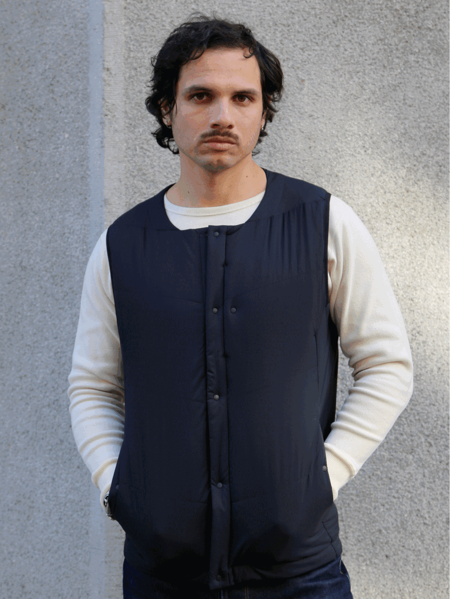 Tilak Poutník Pygmy Vest– Black | denimheads.cz Tilak Poutník Pygmy Vest– Black | denimheads.cz