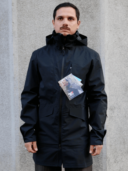 Tilak Shield Coat GTX – Black