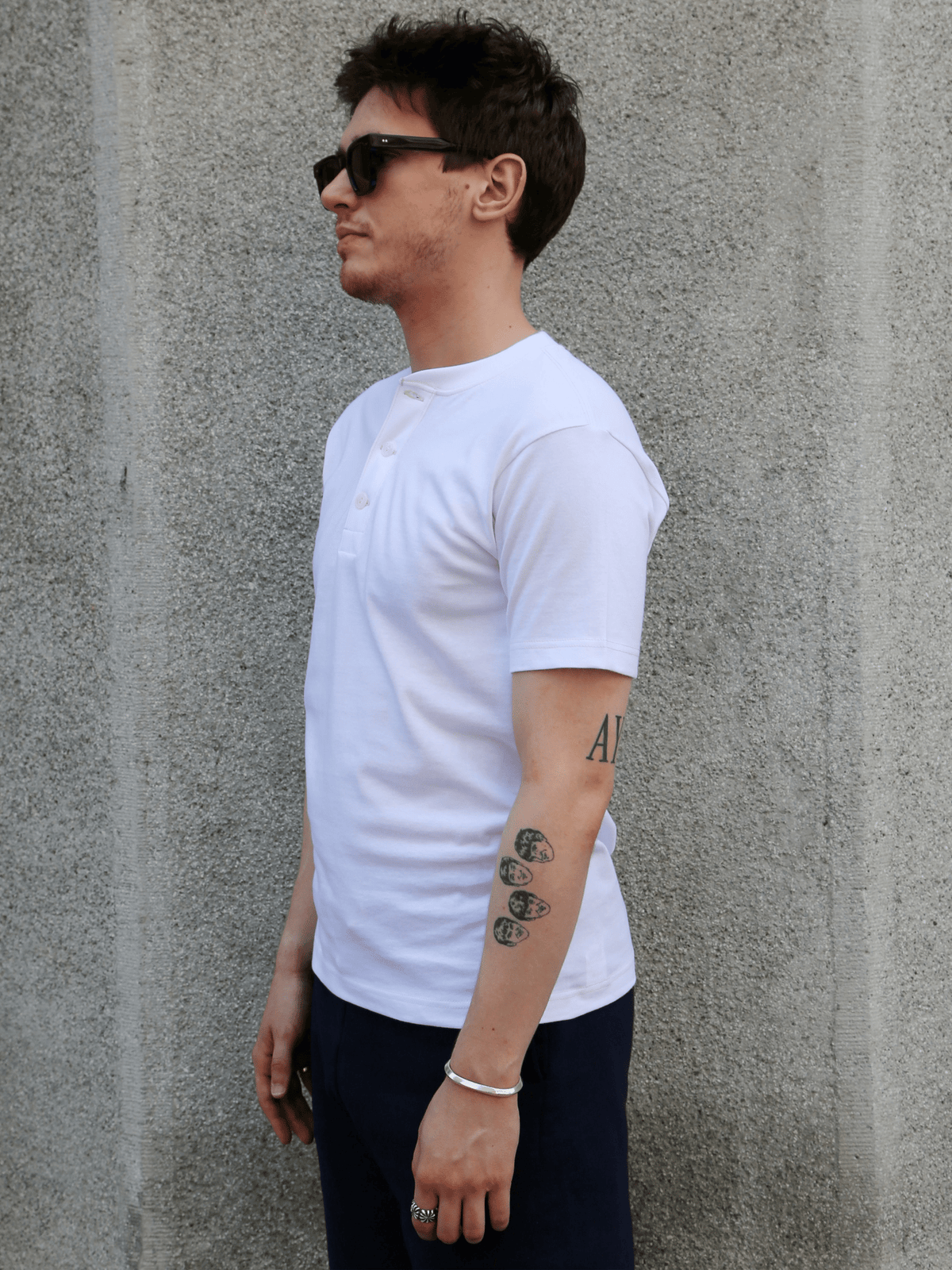 Whitesville SS Henley Tee Shirt – Offwhite (WV79681)